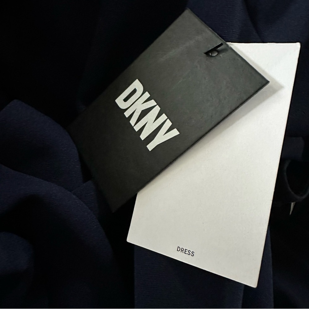 Brand New DKNY V-Neck 3/4 Tulip Sleeve Navy Blue Dress, Size 10, NWT - Picture 3 of 4
